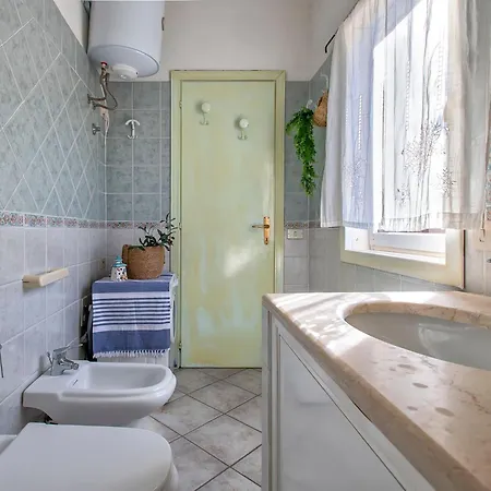B4 - A2 By Interhome Golfo Aranci