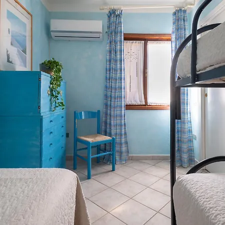 B4 - A2 By Interhome